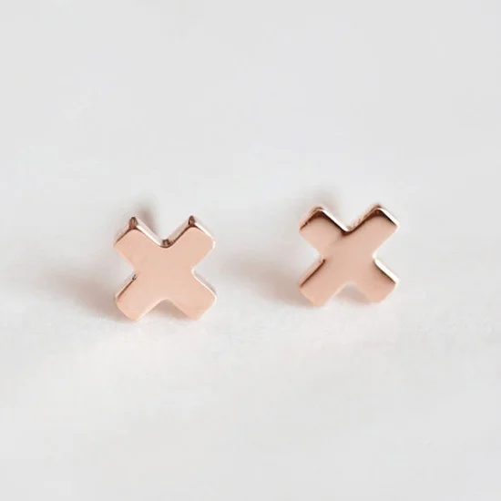 Rose Gold Laramoi, новинка, женские серьги с крестом, подарок, вечерние, свадебные, из нержавеющей стали, позолоченные, посеребренные, геометрические, мини серьги, ювелирное изделие - Окраска металла: Rose Gold