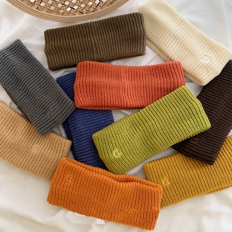 Повязка на голову женская из шерсти модный однотонный мягкий ободок с алфавитом