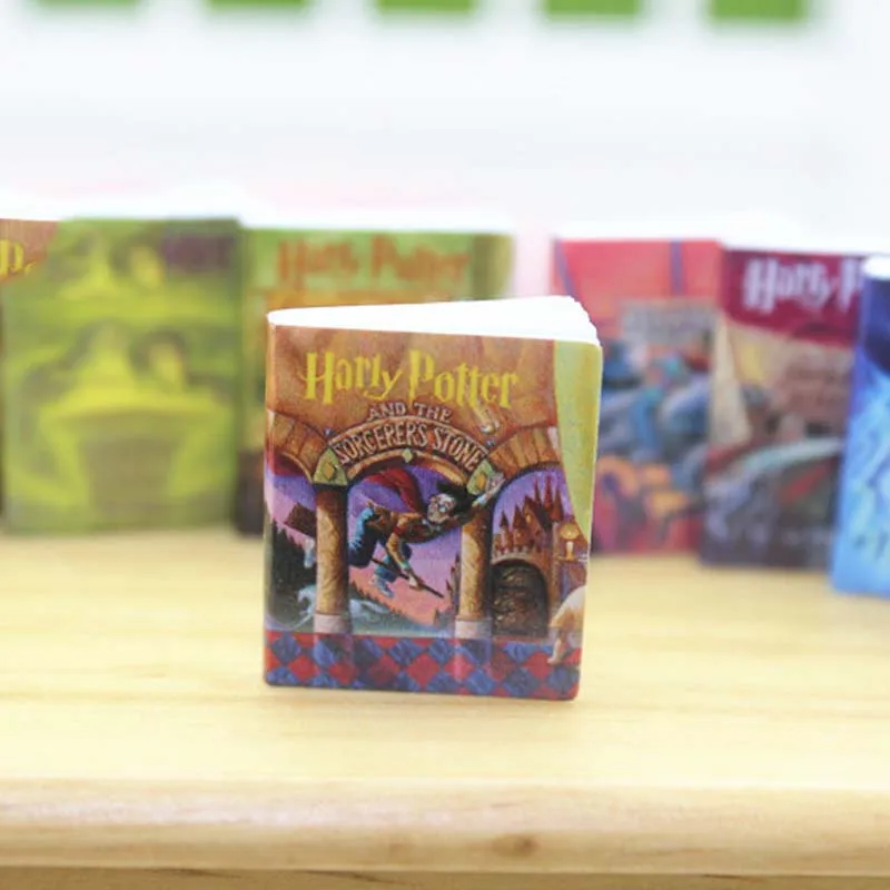 

Dropshipping 1:12 Dollhouse Miniature 7 Mini Magic Books Model for 1/6 1/12 Doll House Action Figures Decoration Accessories