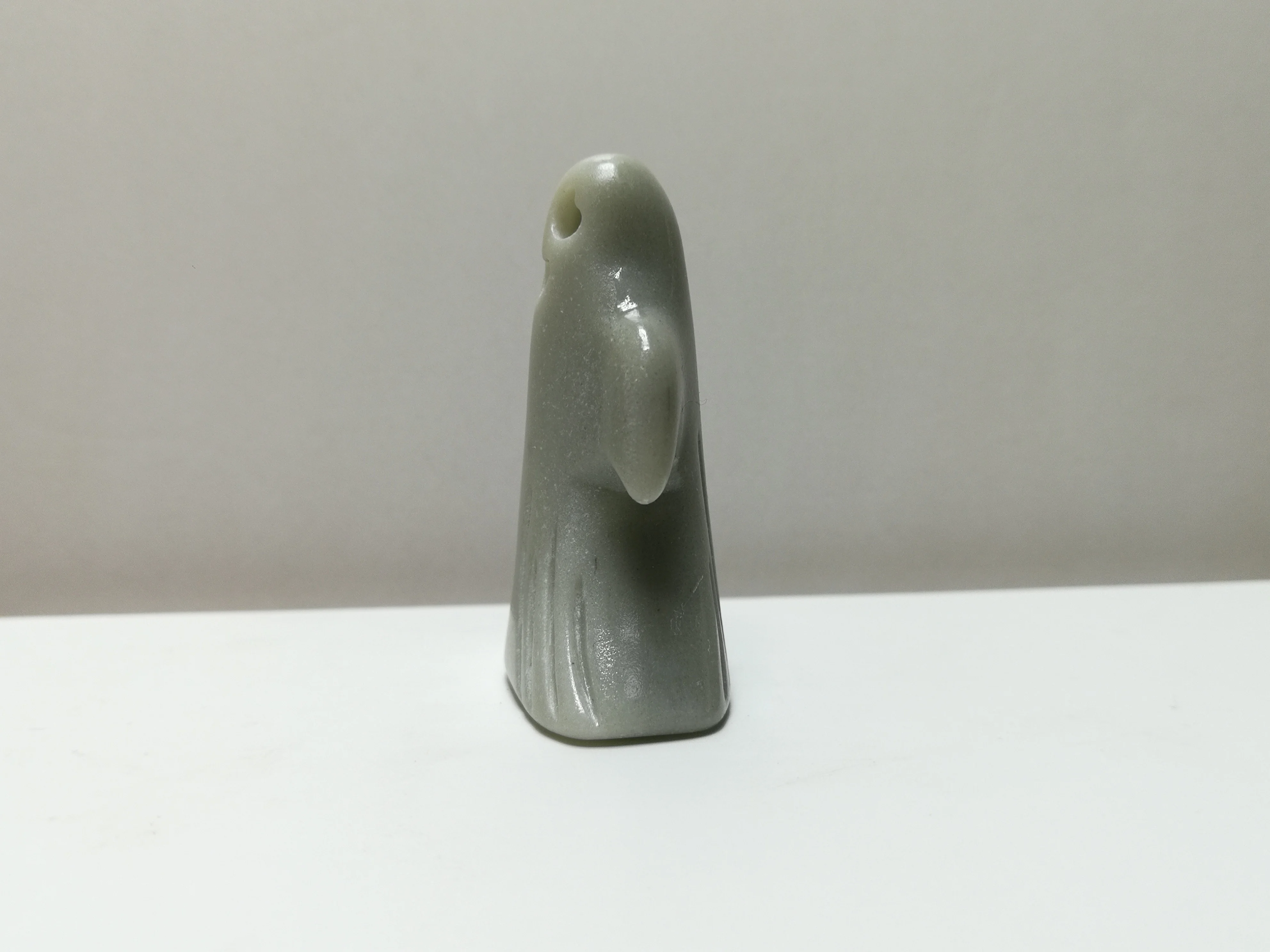 40 0 г Натуральный белый нефрит вырезанный Призрак с кристаллами волшебная