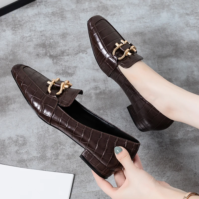 2020 женская повседневная обувь Женские туфли-лодочки из овечьей кожи с золотыми