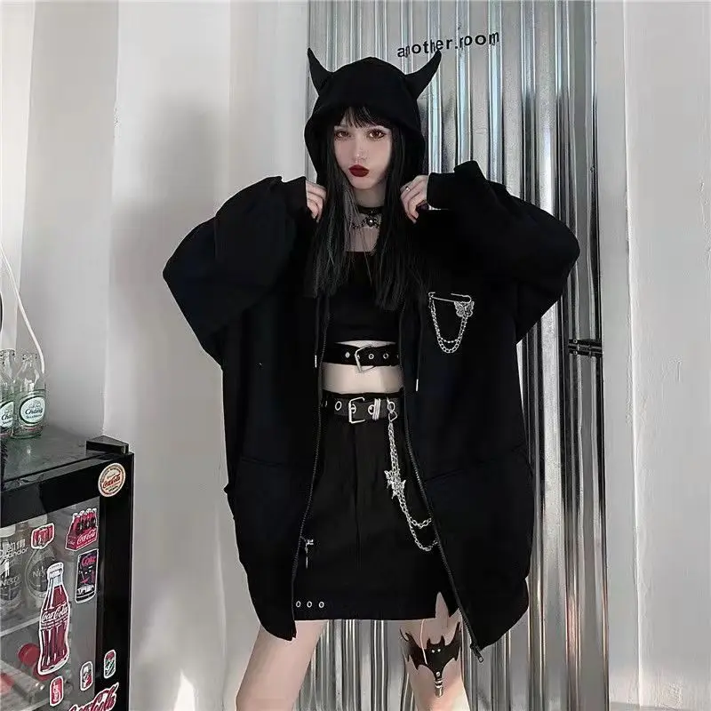 

Little Monster Black Hooded Sweater Jacket Female Spring And Autumn Thin Section Korean Version Loose And Thin 200 Catties Ins