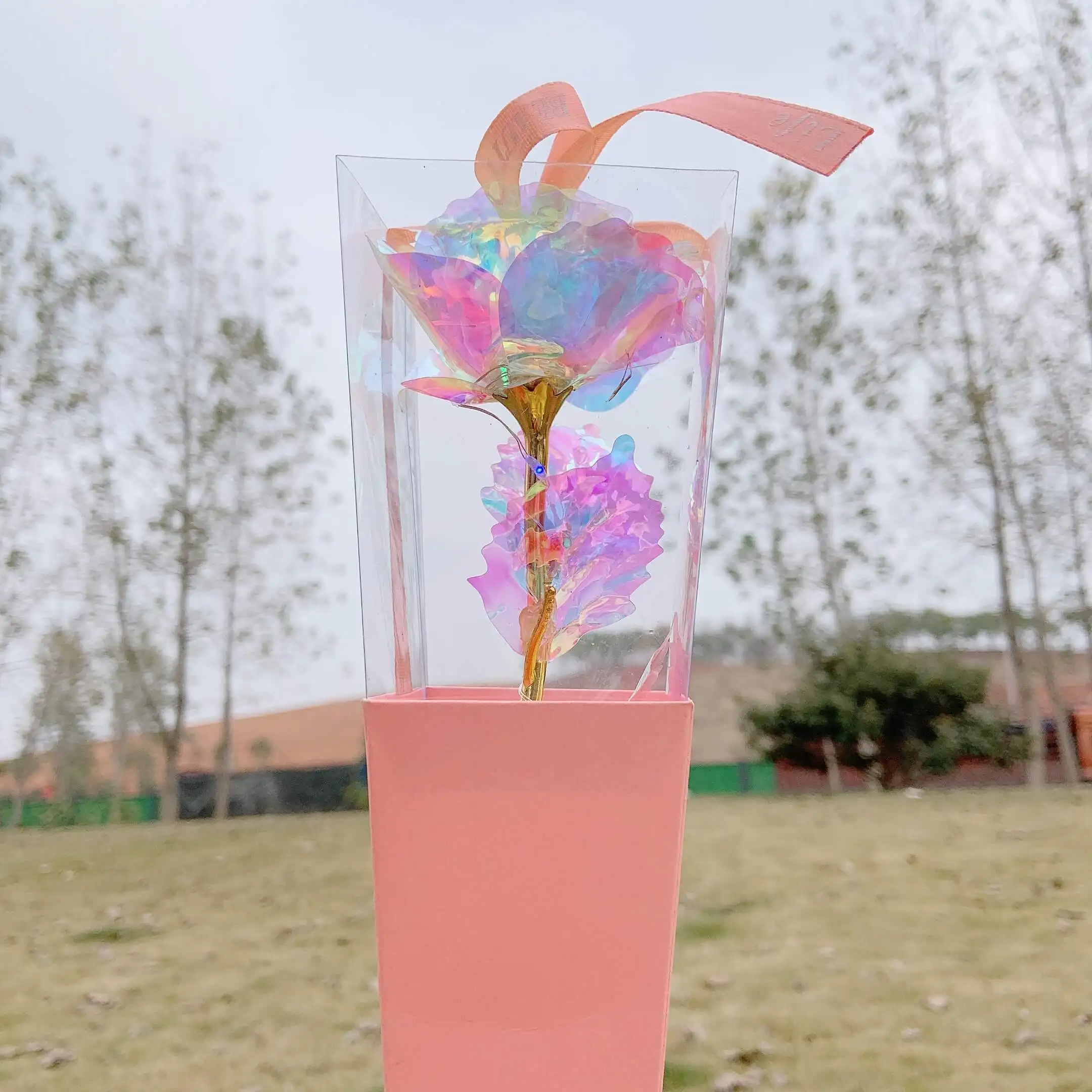 

The Same Imitation Gold Leaf Rose Decoration Flower Couple Gift Honey Birthday Gift Mother's Day Flower