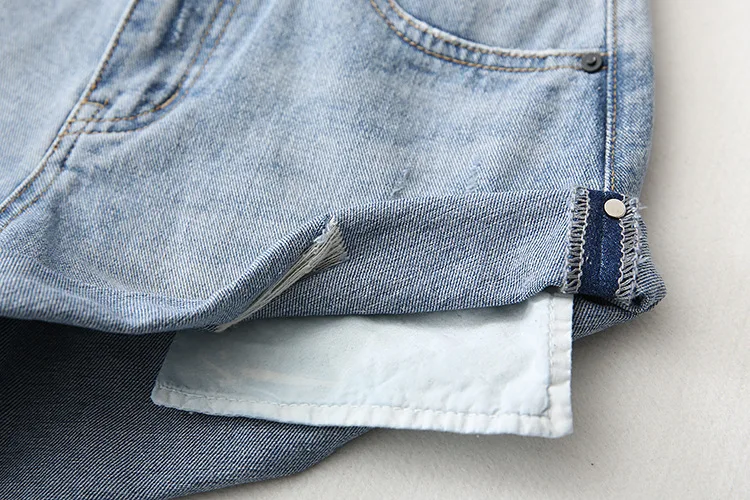 

Design sense personalized cuffed open pocket Long Leg Denim Shorts 2021 summer high waist A-line hot pants trend dlzk799