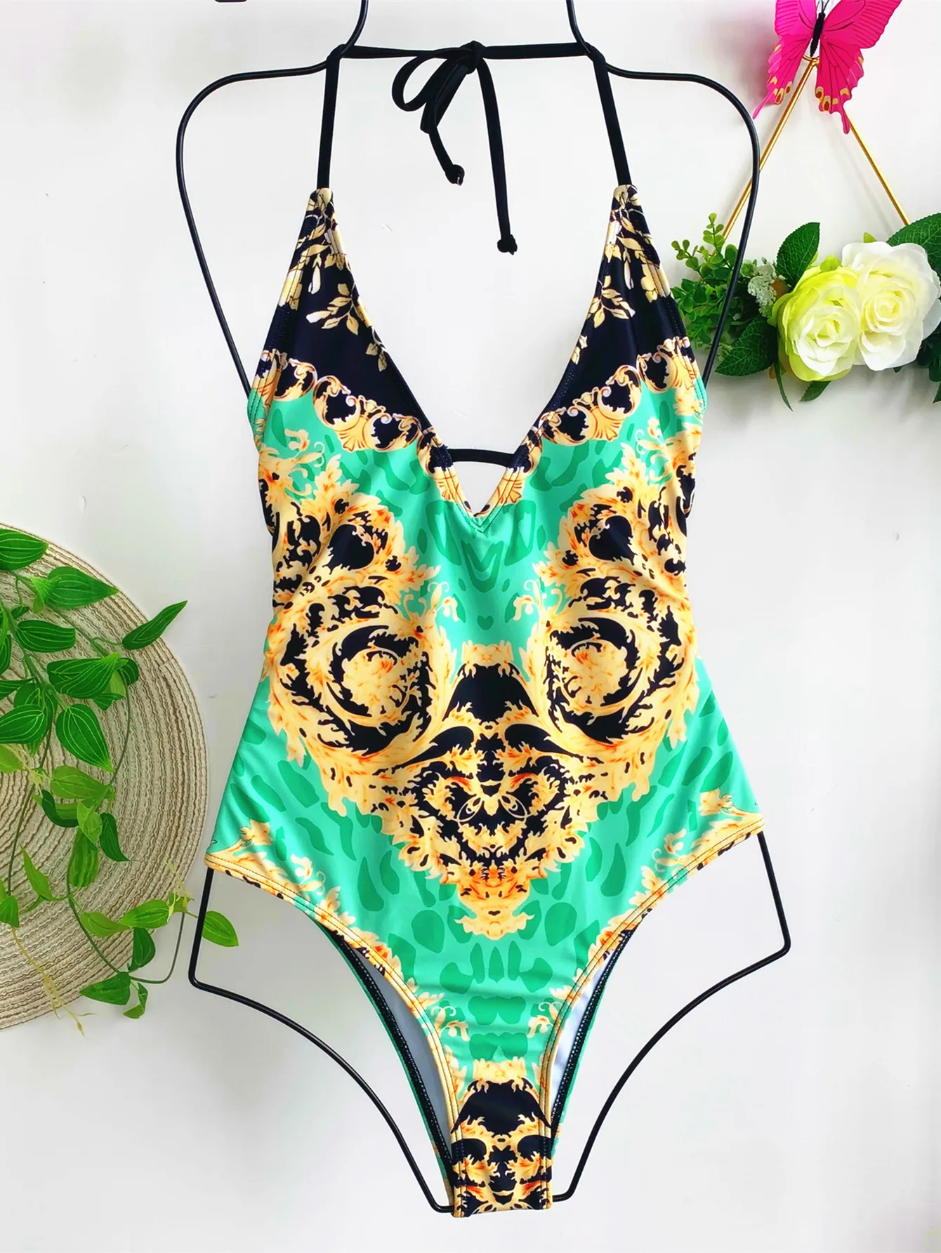

Sexy One Piece Swimsuit 2021 Push Up Bohemian Swimwear Women Monokini Swimsuit Halter Bodysuit Bathing Suit Swim Wear