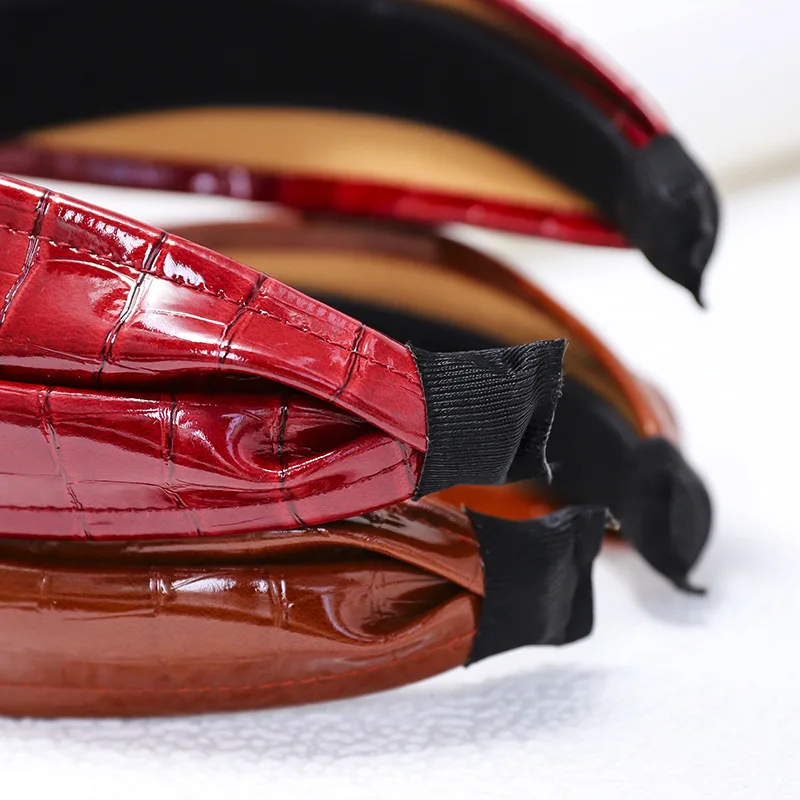 Женские кожаные повязки для волос с узором под крокодиловую кожу аксессуары 2019 |