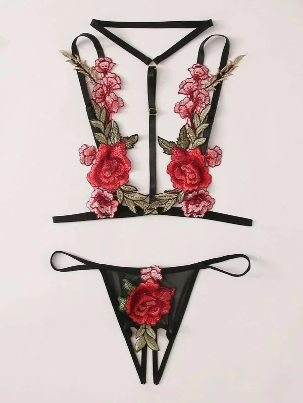 

Sexy hollow out Embroidered Bra and underwear set