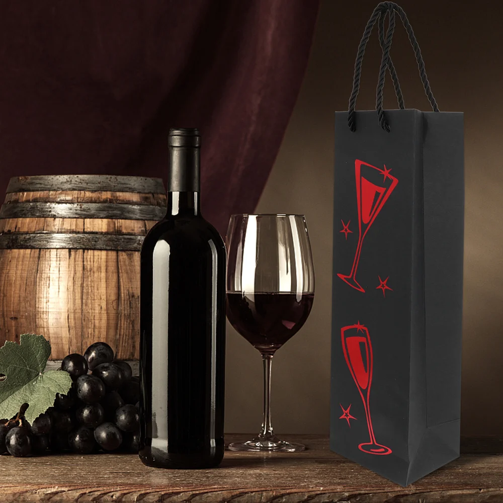 

16pcs Thicken Paper Red Gift Handbag Packing Bags (Random Pattern)