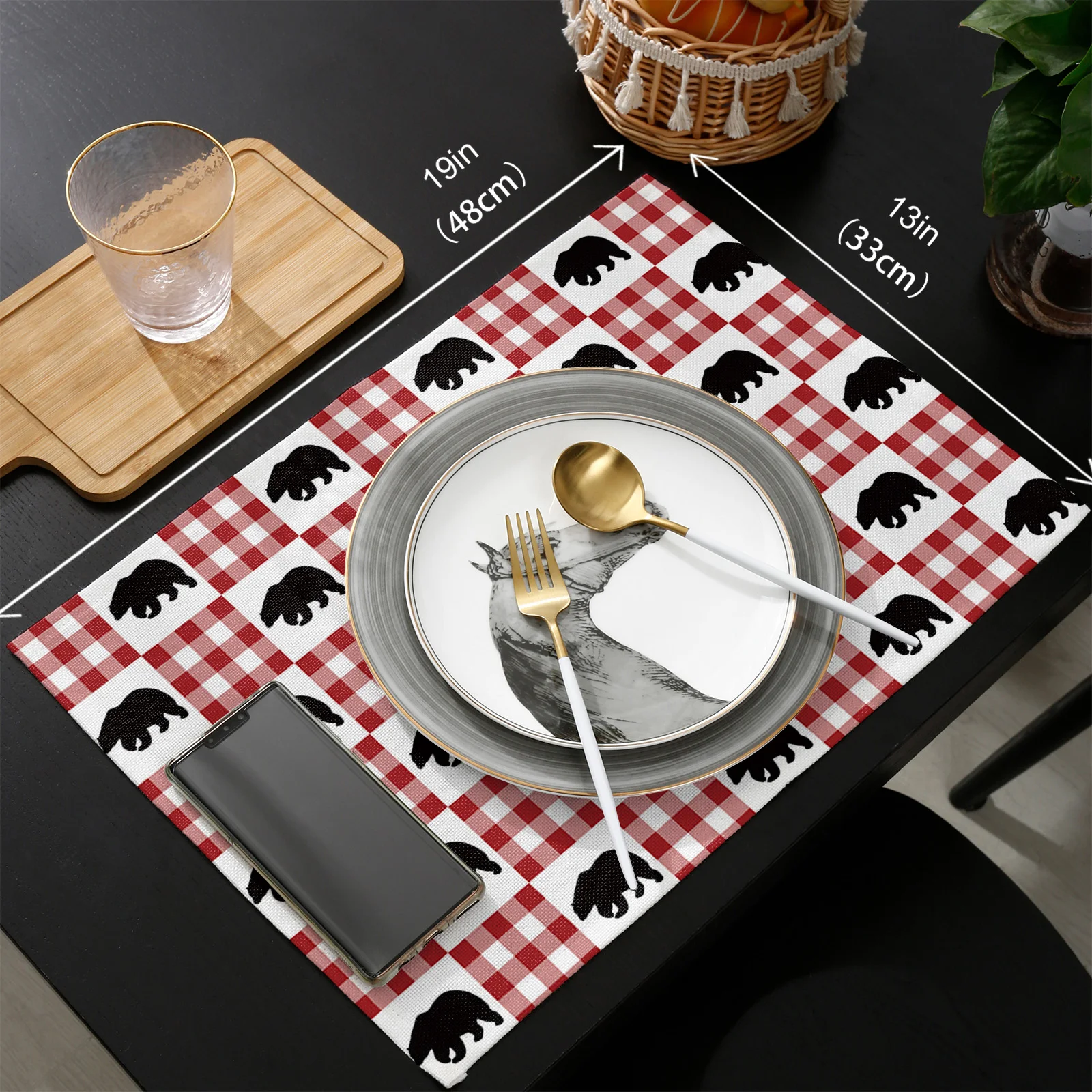 

Christmas Plaid Animal Polar Bear Table Runner Placemats Set Wedding Table Decoration Table Runner for Kitchen Dining