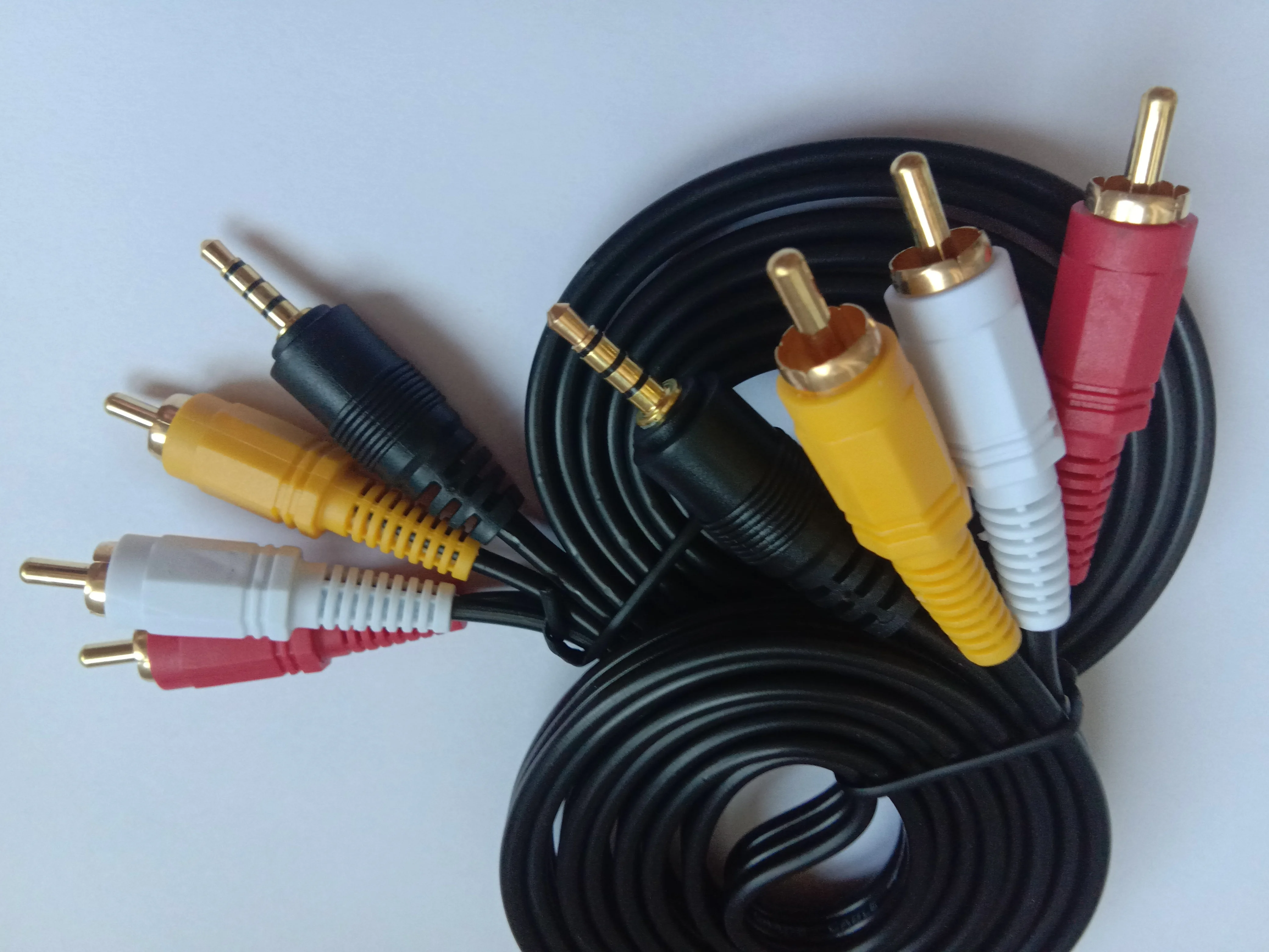 Позолоченный 1/8 &quot3 5 мм Мини AV к 3 RCA Штекерный адаптер аудио-видео кабель 1 м шт. в