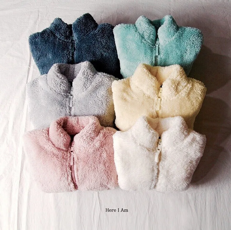 Новая детская одежда на осень и зиму утолщенная куртка для девочек простое