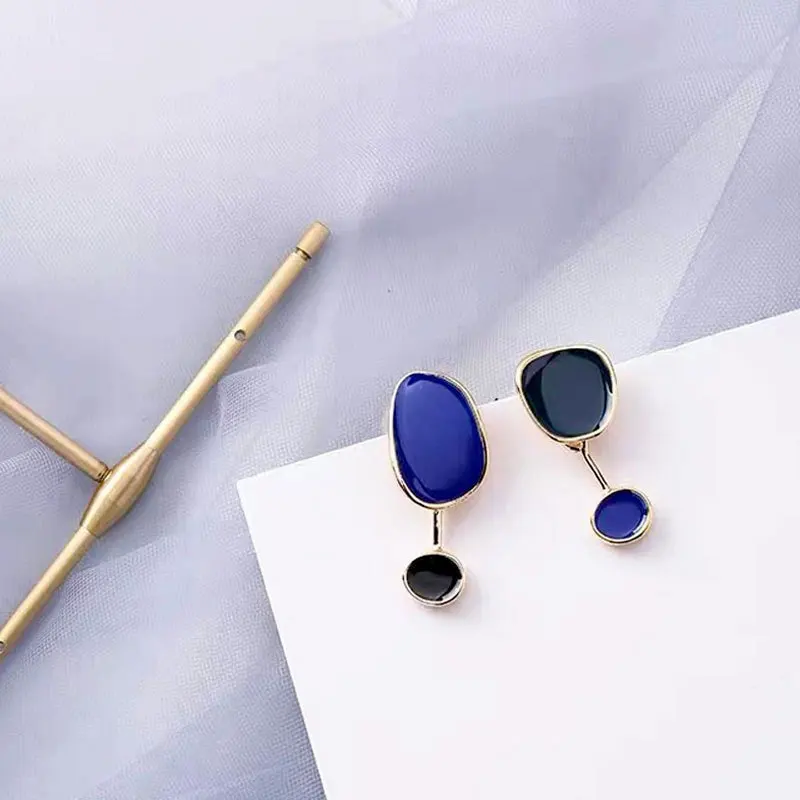 

Asymmetrical Earrings Temperament Super Fairy Long Morandi Color Earrings