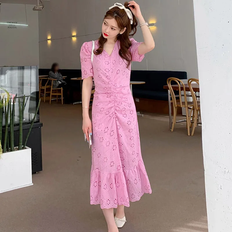 

2020 summer new Korean temperament V-neck pleated waist slimming fashion dress