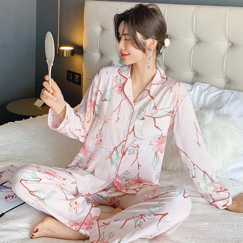 

Из поплина с цветочным принтом пижамы для женщин; Сезон весна-осень; Интернета теплый кардиган из искусственного хлопка Домашняя одежда дев...