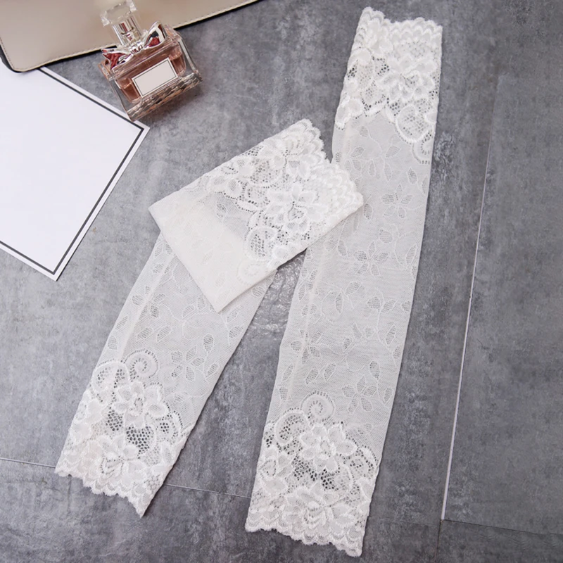 

Women Lace Arm Sleeve Breathable Bracers Anti-UV Lace Pattern Woman Arm Sleeve Clothing Accessories Summer Anti-sun Arm Sleeve