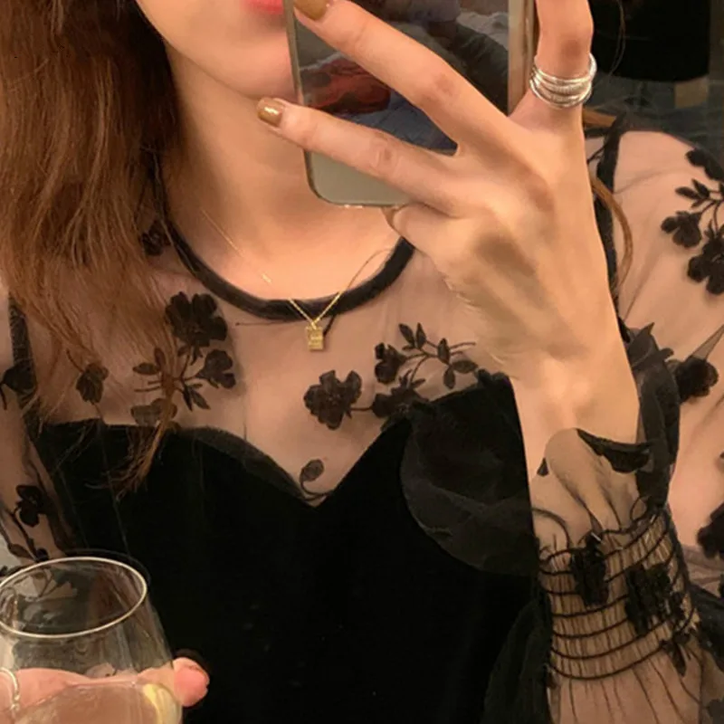 

Sexy Mesh Flower Patchwork Blouse Women O Neck Pullover Long Sleeve Slim Blusas Spring 2021 New All Match Ladies Top