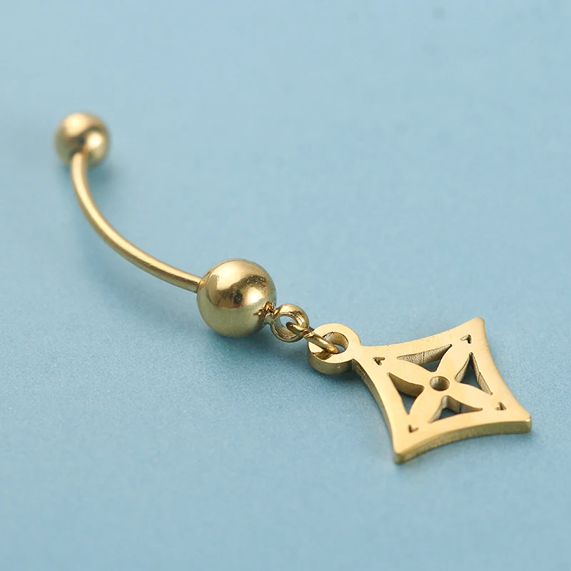 

2021 Autumn Simple Mini Earrings Female Jewelry Personalized Design Stainless Steel Fashion Gift