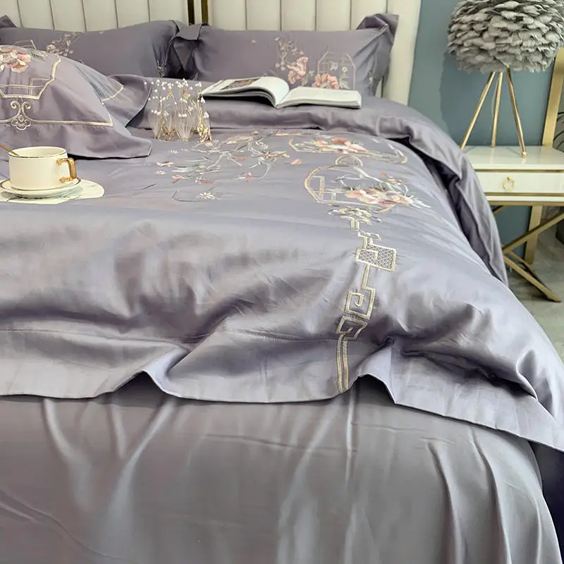 

Purple Bedding Set Hibiscus Embroider Duvet cover set Long-staple cotton Pillowcases Queen King Size Bed Bed Linen 4pcs 2020new