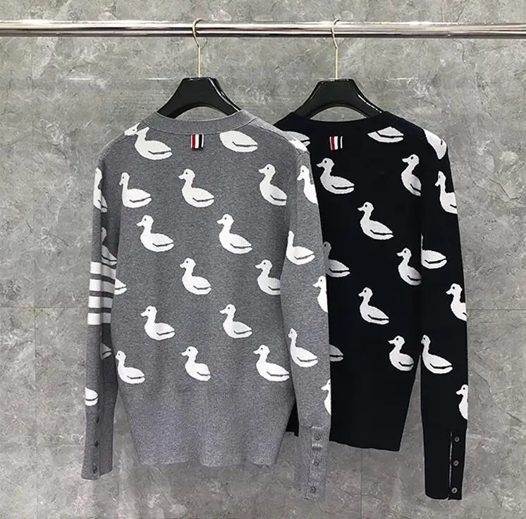 2020 Fashion TB THOM Brand Sweaters Men Women Slim Fit O-Neck Cardigan Clothing Striped Wool Duck Pattern Winter Casual Coat | Мужская