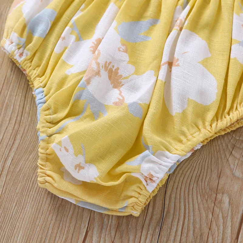 

Infant Girls Summer Casual Clothes Set 2020 New Fashion Flower Print Sleeveless Sling Top + Shorts + Bowknot Headwear 3Pcs Set