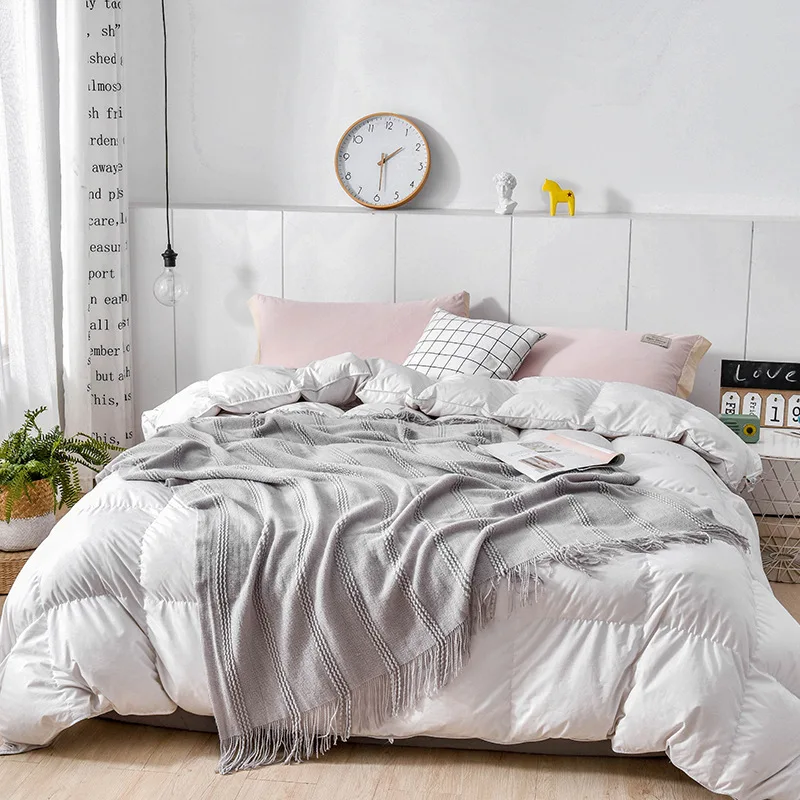 Однотонное покрывало с кисточками для дивана белое серое желтое летнее кровати