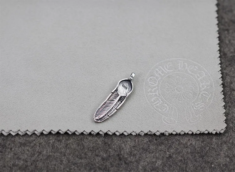 Кулон из серебра 2018 пробы в виде птицы с перьями | Украшения и аксессуары