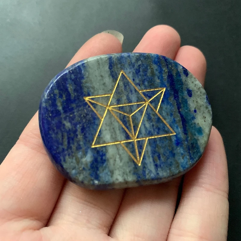 Natürliche Lapis Lazuli Palm Stein Merkaba Sterne Meditation Palmstone Spiritual Healing Energie Kristalle Home Decor 1pc