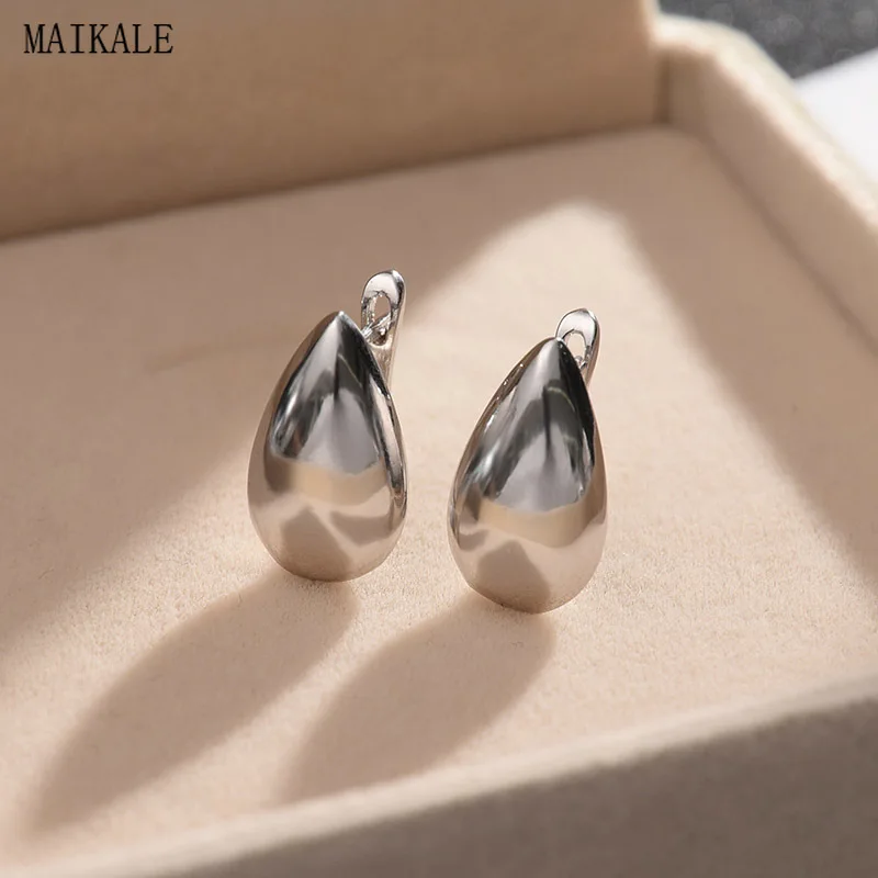 MAIKALE, простые маленькие глянцевые серьги-гвоздики для женщин, золотые/серебряные зеркальные металлические массивные серьги, Женские ювелирные аксессуары - Окраска металла: Silver