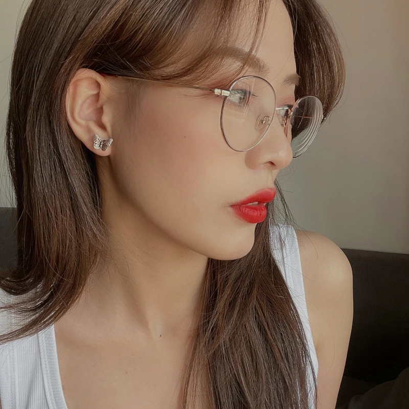 

1 Pair Butterfly Charm Silver Plated Earrings Fine Women Jewelry Fashion Luxury Design Beauty Party Ear Studs Gift