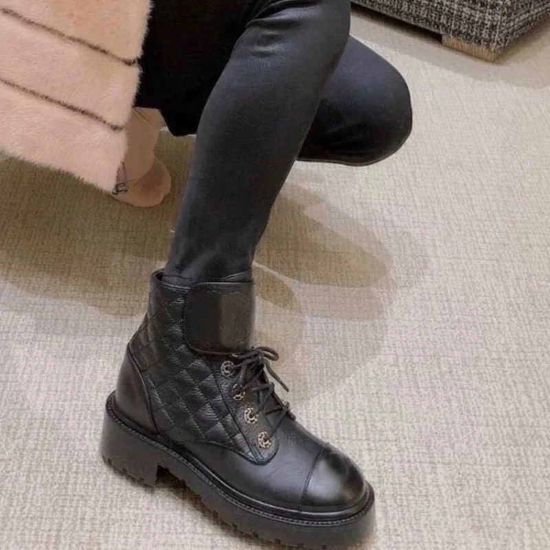 Luxury design new women's cowhide fashion Martin boots trendy girl motorcycle boots thick-soled Velcro laces women's shoes