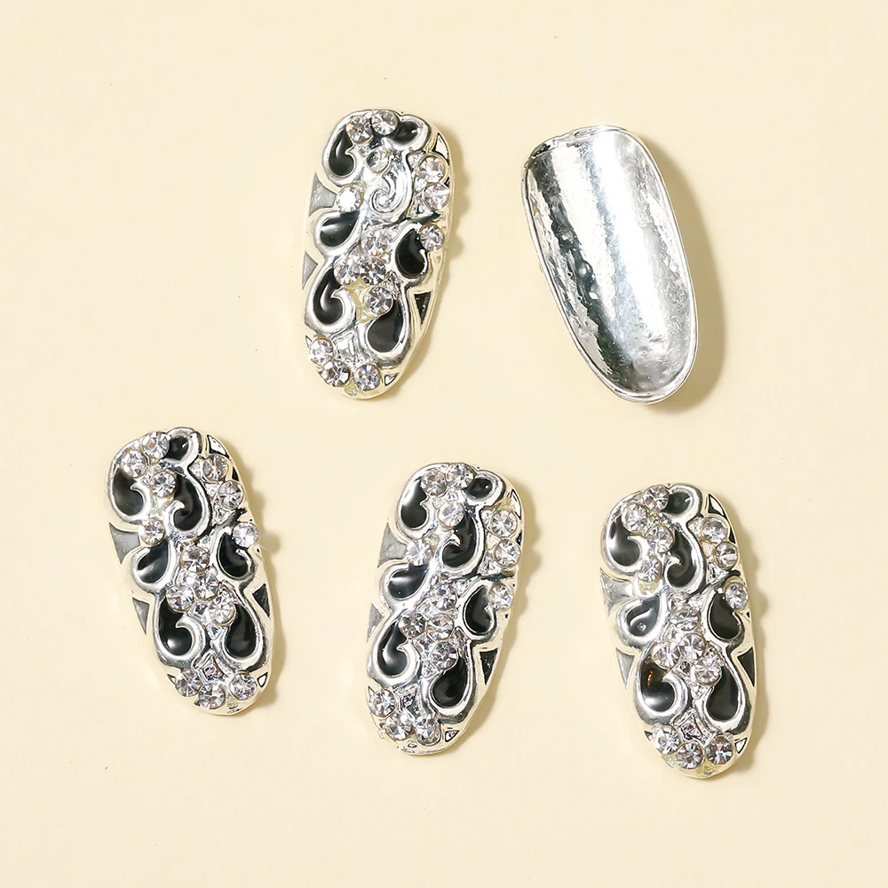 

Nail Art 5pcs Silver Metal Piercing Black Design Small Rhinestones High-end Luxury DIY Nails Creative Decoration Pei Accessories