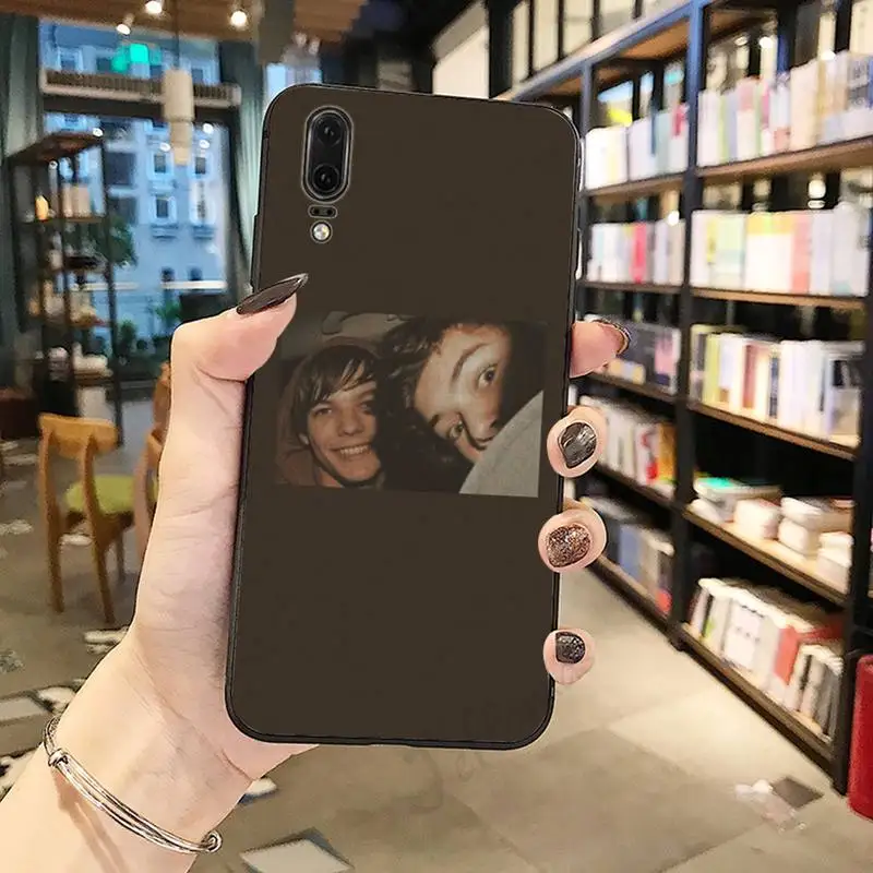 

One Direction Louis Tomlinson Phone Case For Huawei honor Mate P 10 20 30 40 Pro 10i 9 10 20 8 x Lite