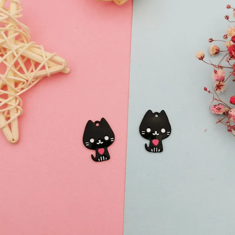 

Spray painted cat DIY accessories Korean alloy small fresh spray painted cat EARRINGS NECKLACE PENDANT HANDMADE materials