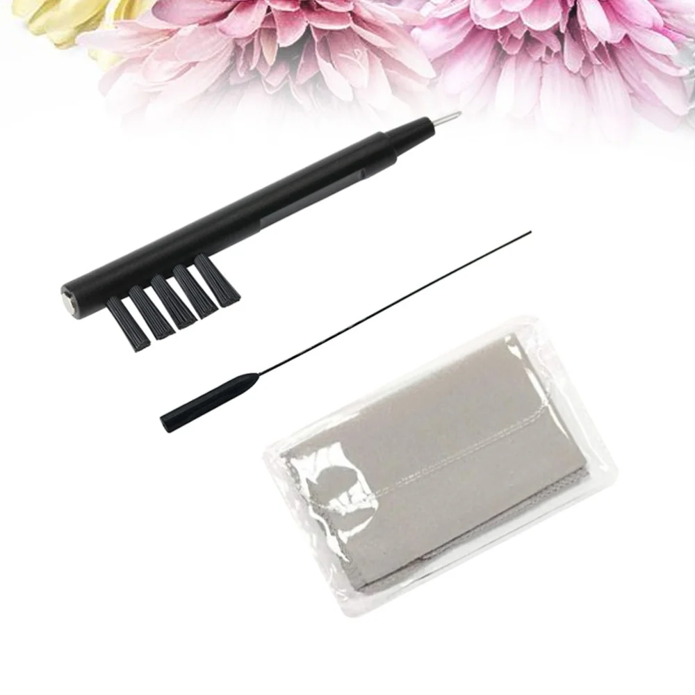 

3 Pcs Multifunctional Hearing Aid Accessories Cleaning Cloth Brush Rod (Cleaning Cloth Random Color)