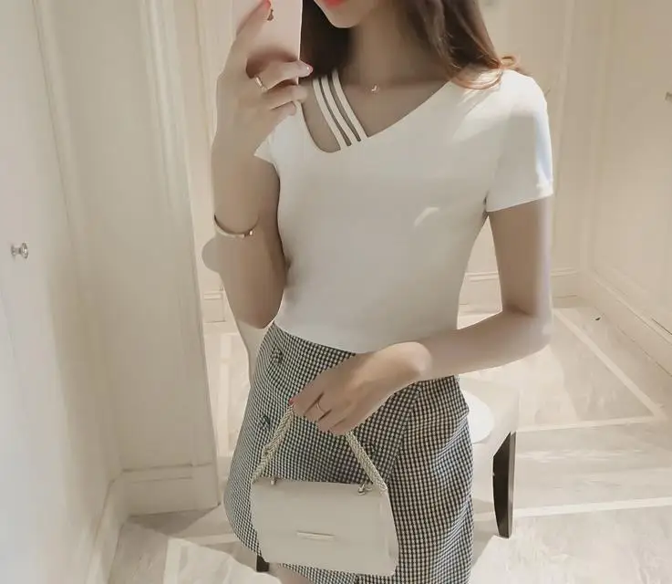 

Женская футболка с V-образным вырезом, однотонная облегающая футболка с коротким рукавом, модель 42B112, лето 2021