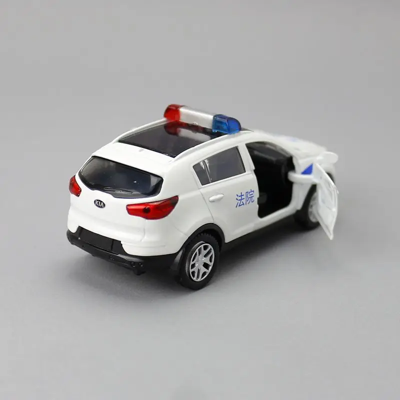 Откидной автомобиль в масштабе 1:39 для KIA Sportage R полицейский литый под давлением