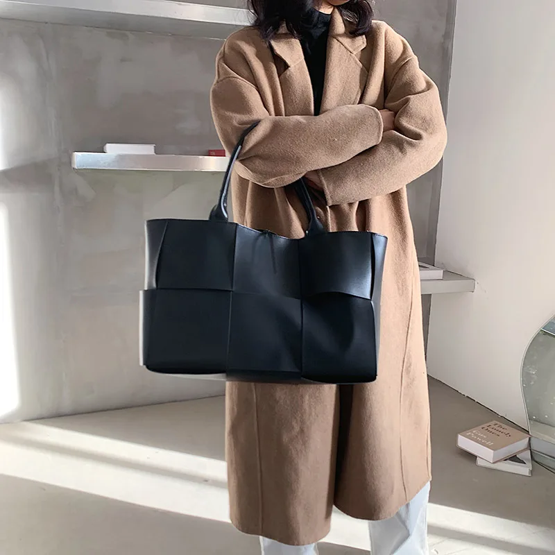 

2021 New Korean Style Textured Shoulder Bag Large Capacity Woven Tote Bag Handbag Lady Bag
