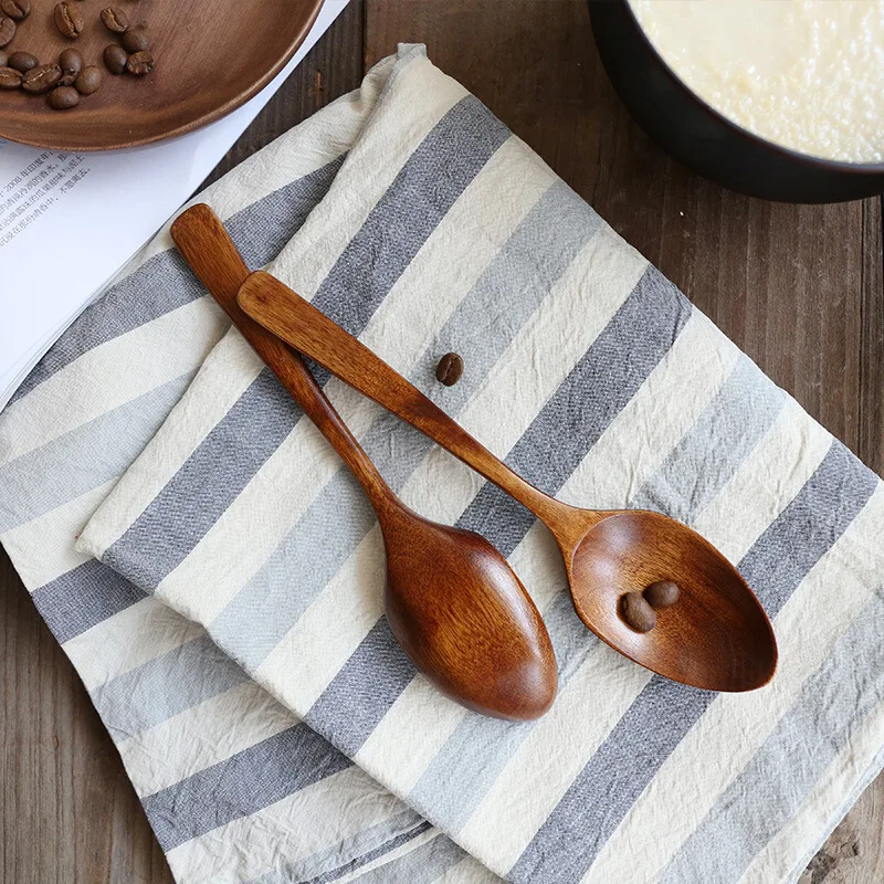 Деревянная ложка в японском стиле с длинной ручкой из массива дерева для еды