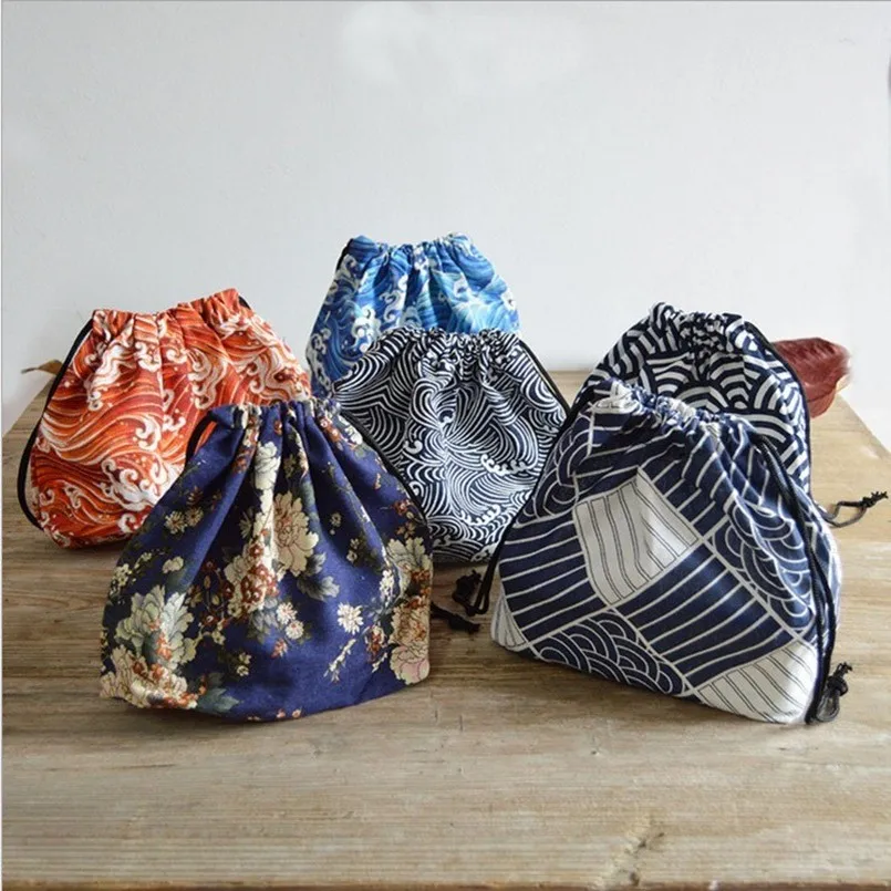 

Japanese Style Lunch Box Bag Cotton Linen Picnic Picnic School Work Drawstring with Meal Portable Beam Mouth Tableware Lunch Bag