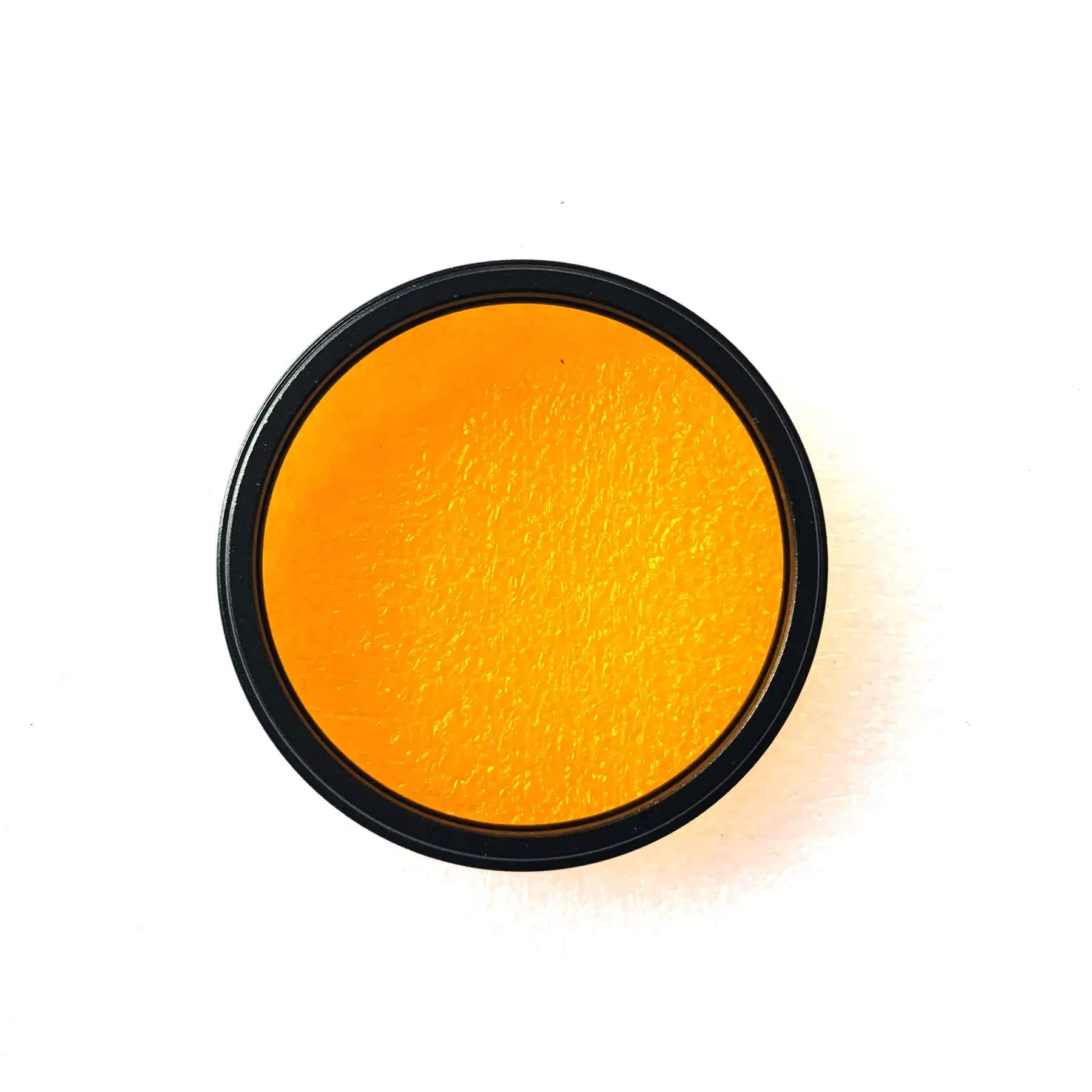 Оптический цветной фильтр CB550 круглой формы с металлической оправой для