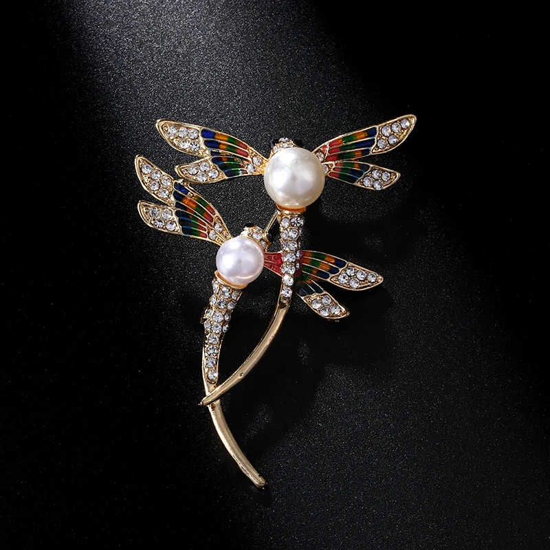 

Fashion Hot Sale Ladies Pearl Dragonfly Pattern Brooch Rhinestone Ladies Suit Dress Pin Accessories
