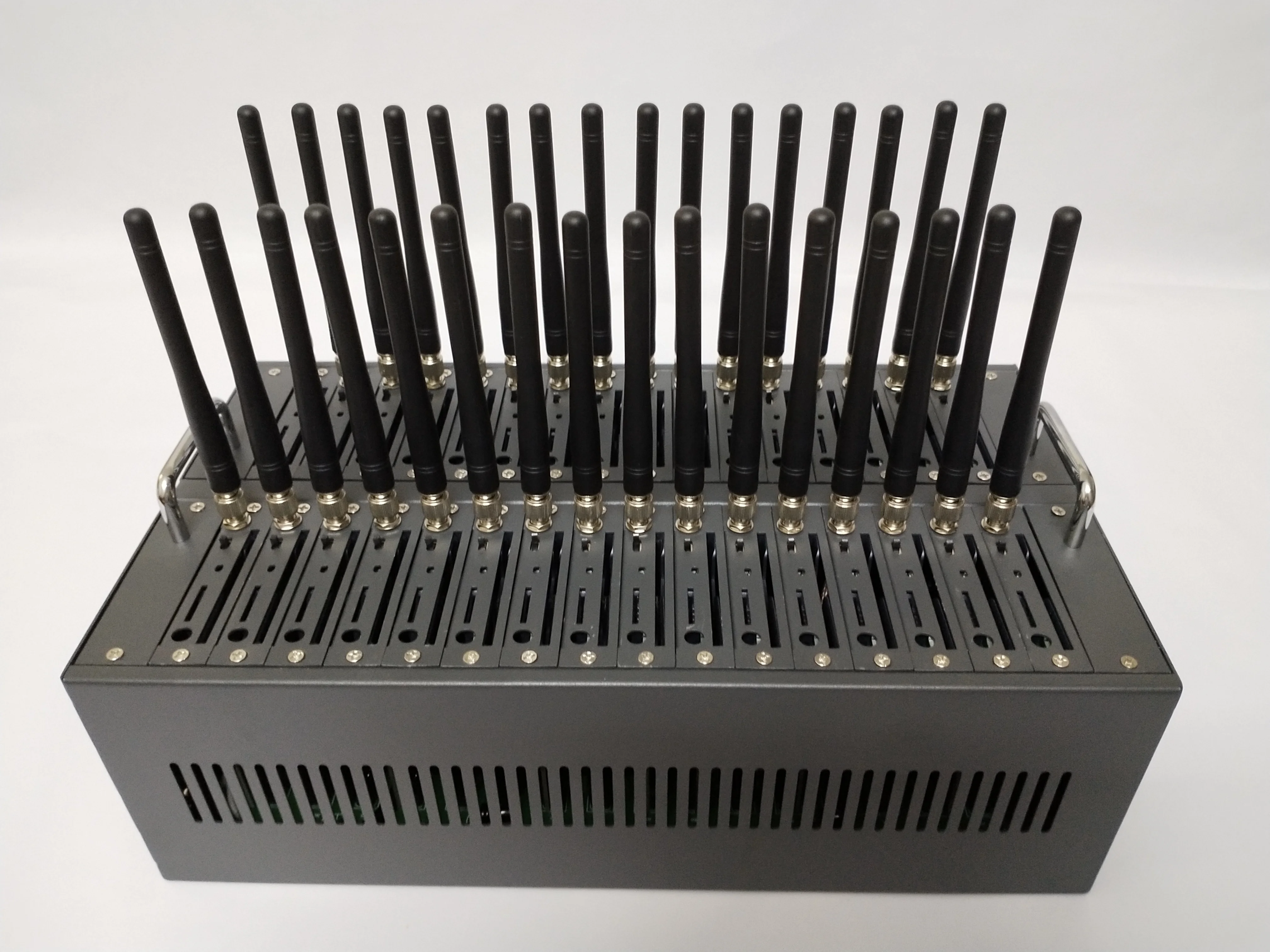 

XJX factory 32 ports sim pool EC20-CE 4G LTE mul-ti ports sms modem