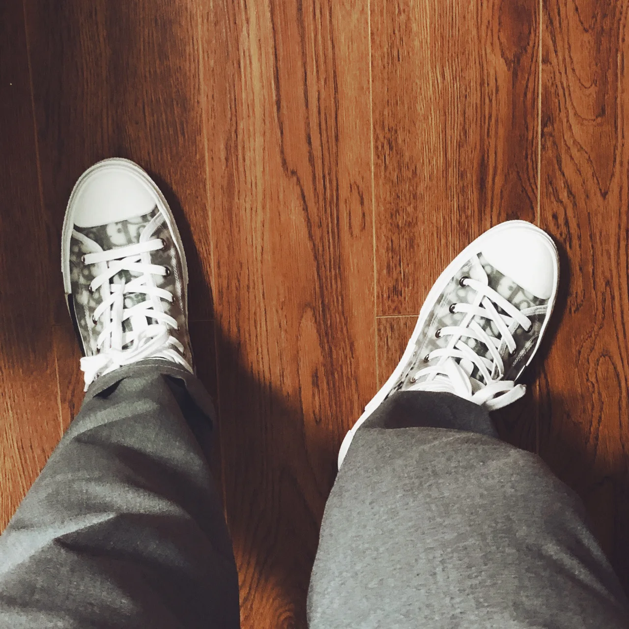 

High quality B23 HIGH TOP men's casual shoes for women Designer brand low top for kid Flat shoes Fashion letters Comfortable