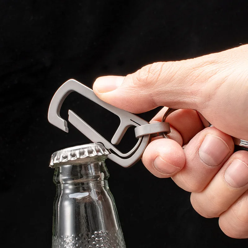 Брелок из титанового сплава с открывалкой для бутылок и кольцом ключей 26 мм |