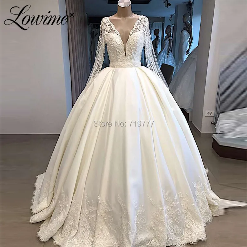 

Ball Gown Muslim Wedding Dresses Applique Beaded Bride Gowns 2019 Illusion Back Bridal Dress Long Sleeves Vestido De Noiva