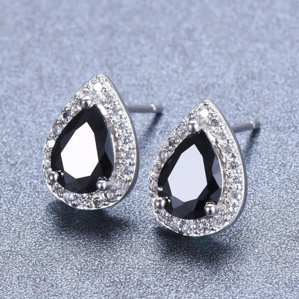 Серьги-гвоздики женские с черными цирконами серебристого цвета | Украшения и