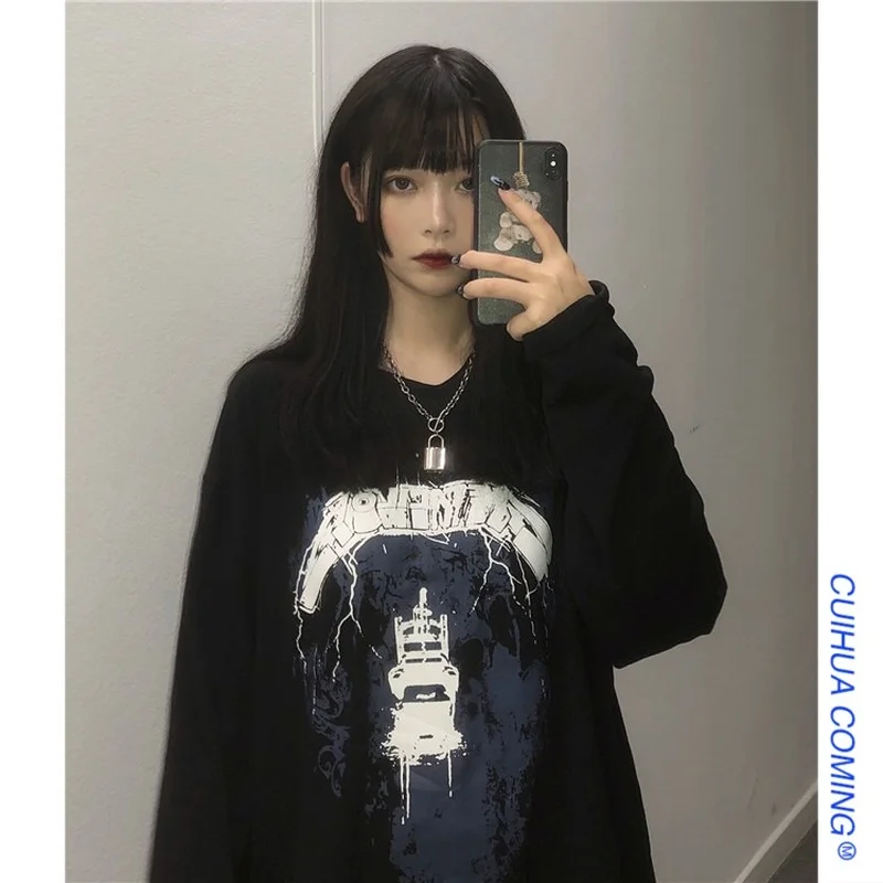 

Korean Harajuku Horror long sleeve T-shirt women's bottomed shirt graphic tee gothic punk y2k top Urban aesthetic Emo clothes