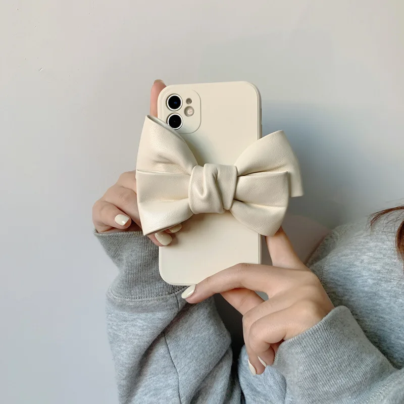 

3D Liquid Silicone Bow Aesthetics White Black Phone Case For iPhone 13 11 12 Pro Max X XR XS Max 7 8 Plus Soft Silicone Cover