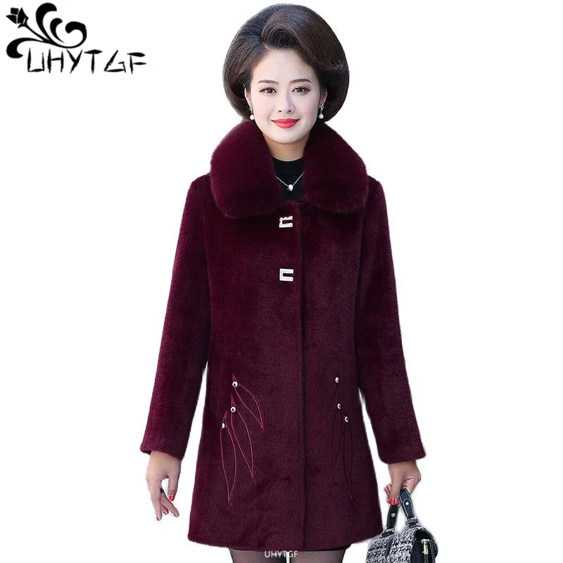 

UHYTGF Women Winter Jacket Quality Mink Fleece Autumn Woolen Coat Female Fur Collar Embroidered 5XL Loose Size Top Overcoat 2336