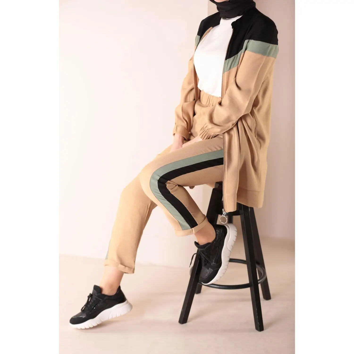 Хиджаб костюм со штанами | Женская одежда